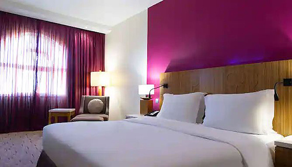 Radisson Blu Muscat Room02 normal