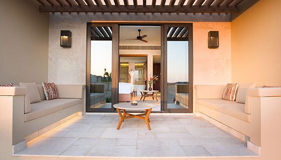 Alila-Hinu-Bay-Terrace-Room-Outside_03_normal