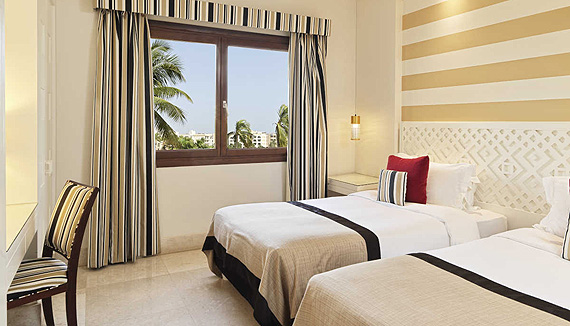 JuweiraHotelSLL_01_normal