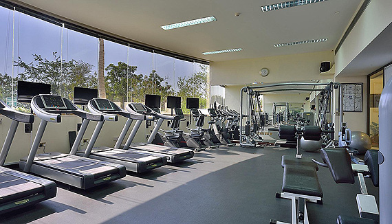 Crowne Plaza Muscat Fitness normal